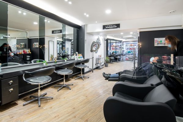 media-70783438-008 salon